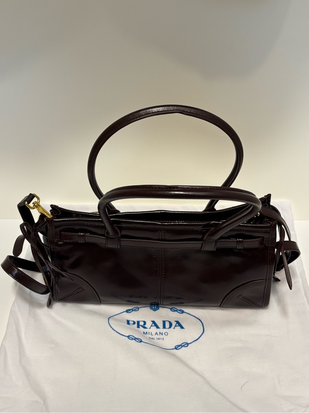 Prada Wine Red Patent Leather Shoulder Bag with Gold Hardware - Picture 4 of 6